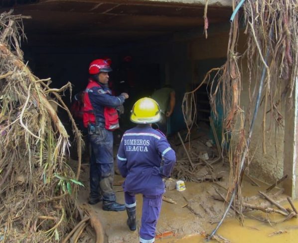 43 cuerpos han recuperado en Las Tejerías tras el deslave