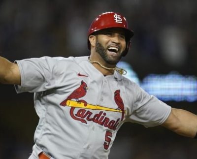 Albert Pujols conecta su home run 700 y escribe una nueva historia en grandes ligas