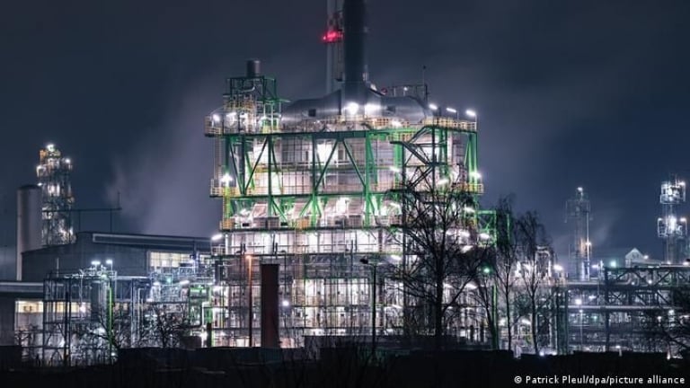 Alemania asegura energía con toma de control de refinerías rusa