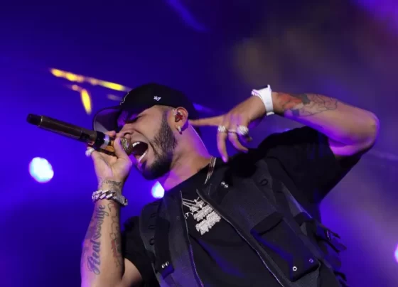 Anuel AA pospone su gira de conciertos hasta el 2023