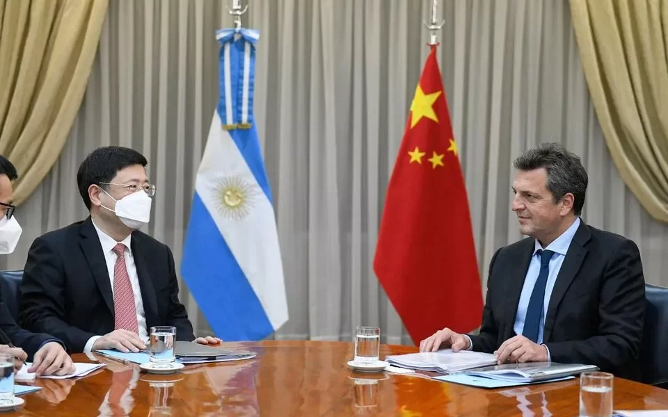 Argentina profundiza vinculación financiera con China