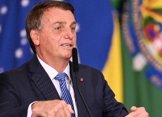 Bolsonaro pide revisar resultados de elecciones