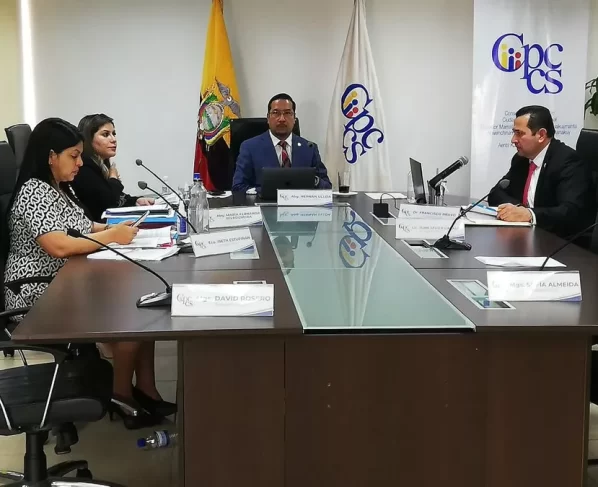 Consejo de Participación Ciudadana suspende designación de superintendente de Bancos