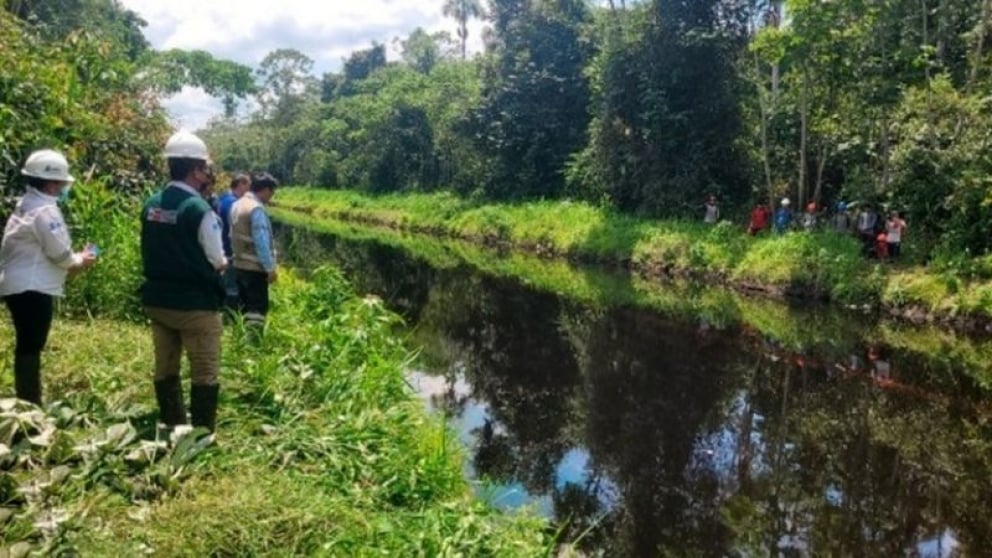 Declaran estado de emergencia en la Amazonía de Perú por derrame de petróleo