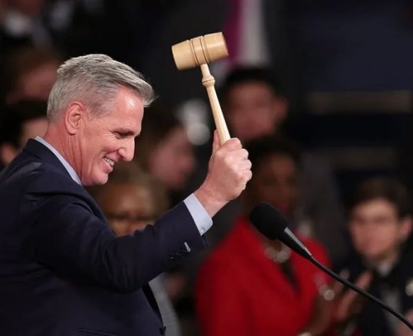 Kevin McCarthy, elegido por fin presidente de la Cámara de Representantes