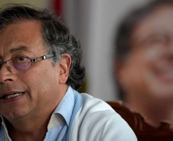 La nueva intromisión de Gustavo Petro en la crisis política de Perú