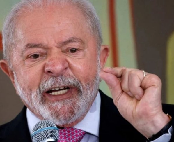 Lula destituye a comandante del Ejército brasileño