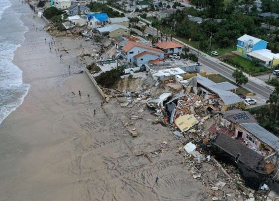 Muertes y destrozos deja Nicole en Florida