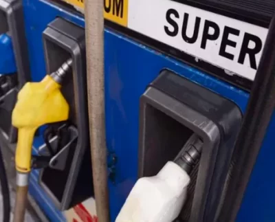 Nuevos precios de la gasolina estudian en Ecuador
