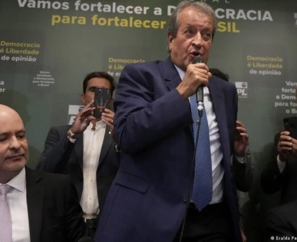 Partido Liberal es multado por solicitar anulación de votos