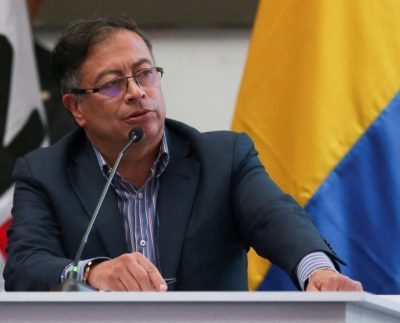 Petro subirá precio de la gasolina para cerrar déficit
