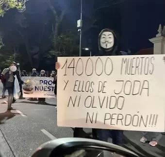 Protesta frente a la Quinta de Olivos en contra de Alberto Fernández