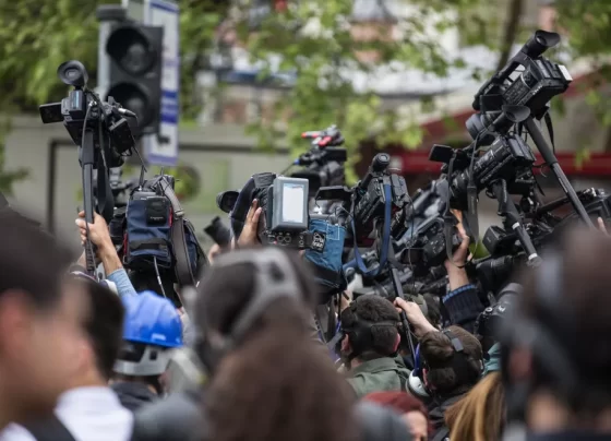 Proyecto Comunicación incluye artículos para la protección de periodistas