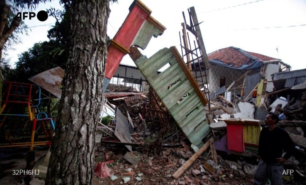 Se eleva a 62 cifra de muertos en Indonesia por el terremoto