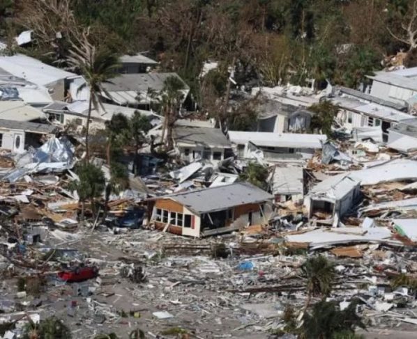 Se eleva a más de 100 el número de fallecidos por el huracán Ian en Florida