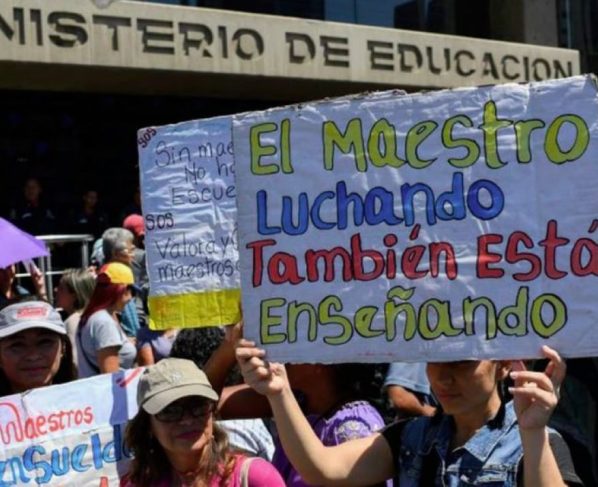 Sueldos tóxicos para el magisterio venezolano