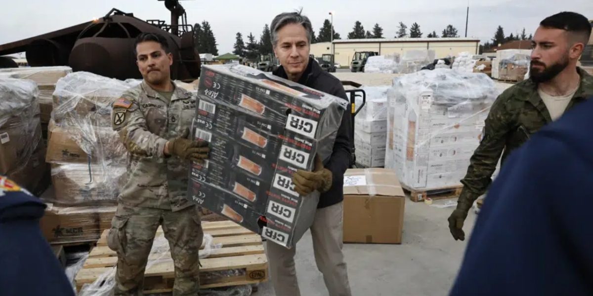 Blinken en Turquia ofreció otros cien millones de dólares para la región.