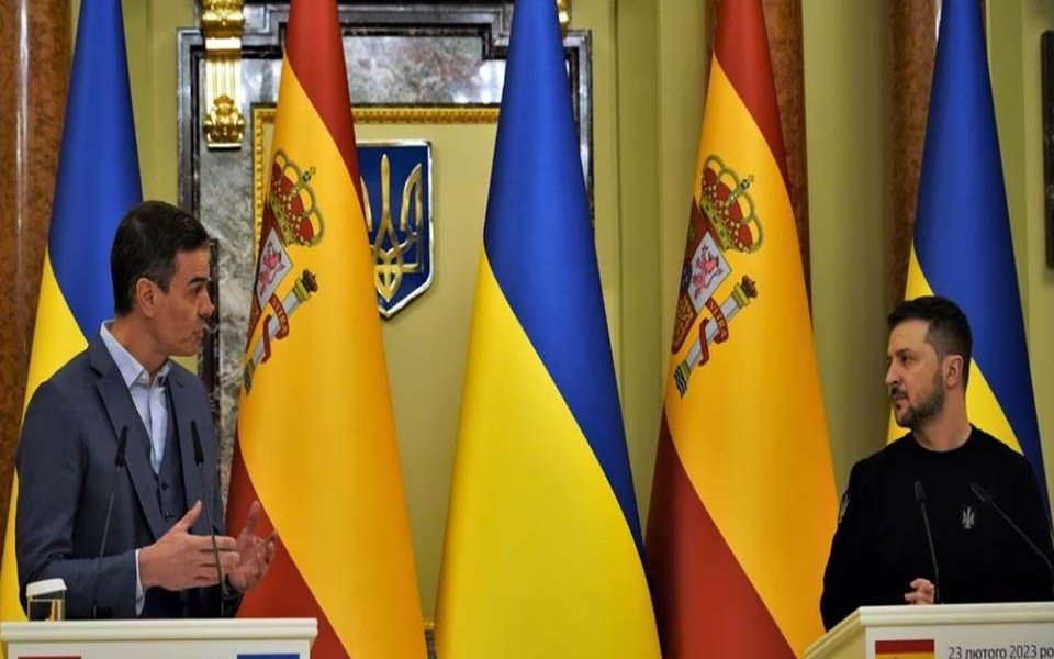 Pedro Sánchez visitó a su par Zelensky