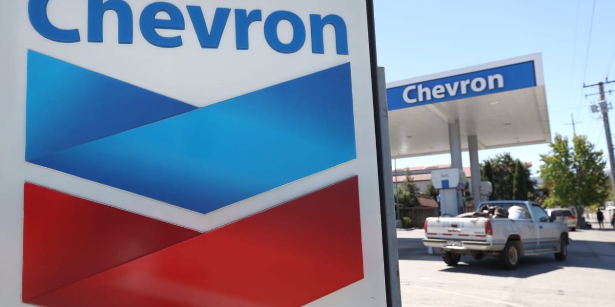 Chevron para hoy está aportando 87 mil barriles diarios al incremento de la producción petrolera venezolana, lo que ubica la producción en 780 mil barriles diarios", destacó el economista y experto petrolero, Rafael Quiroz.