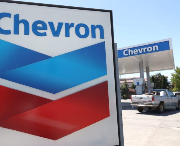 Chevron para hoy está aportando 87 mil barriles diarios al incremento de la producción petrolera venezolana, lo que ubica la producción en 780 mil barriles diarios", destacó el economista y experto petrolero, Rafael Quiroz.