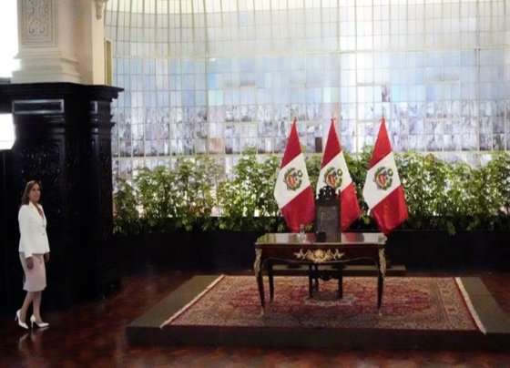 Boluarte también está siendo investigada actualmente por su presunto papel en la muerte de manifestantes asesinados en enfrentamientos con las fuerzas de seguridad en los meses posteriores a su toma de posesión.