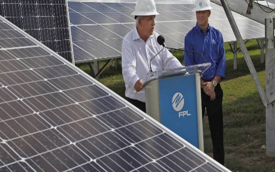 Las autoridades normativas de la Florida aprobaron planes que llevarán a un aumento en la factura eléctrica en abril debido a los costos de los huracanes y a precios del gas natural más altos de lo esperado el año pasado.