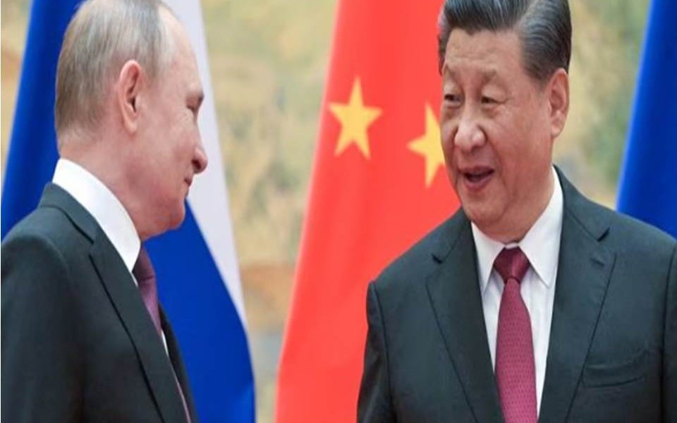 La visita de Jimping a Moscú es un golpe diplomático para el presidente ruso Vladimir Putin, cuyo país ha sido sometido a sanciones internacionales sin precedentes desde que envió decenas de miles de tropas a Ucrania el 24 de febrero de 2022.