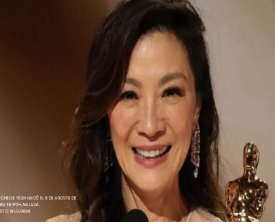 Everything Everywhere All at Once fue la película que la llevó a la cima de la fama y que la ayudó a conquistar al mundo entero con su increíble interpretación, pero fue después de tantos años de espera, que finalmente Michelle Yeoh recibió el reconocimiento que se merecía.