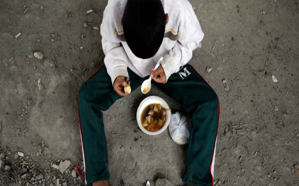 Los datos reflejan que más de 130 millones de personas en la región, principalmente en el sur del continente, no pueden hacer frente al alto costo de los alimentos básicos.