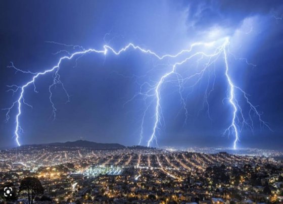 Los principales centros de población con mayor riesgo de tormentas son St. Louis, Missouri; Memphis, Tennessee; Little Rock y Jonesboro, Arkansas; y Des Moines y Cedar Rapids, Iowa.