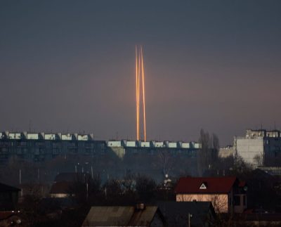 Las zonas más destruidas fueron la capital Kiev, Liviv, Jerson, Dnipropetrovsk, Jarkov, y parte de la central Nuclear de Zaporiyia.