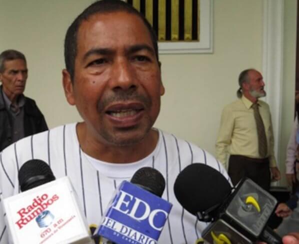 A dos meses del inicio de una serie de protestas en contra de los bajos salarios, a los docentes venezolanos se les han unido trabajadores de la salud y de varias instituciones gubernamentales.