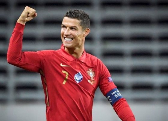 El delantero de 38 años, que además es el máximo goleador de la selección con 118 goles, estaba de vuelta en la selección tras la derrota en Qatar. Cree que no es el momento de "tirar la toalla".