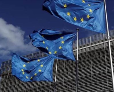 Los jefes de Estado y de Gobierno también mantendrán un encuentro por videoconferencia con el presidente ucraniano, Volodimir Zelensky, en la que será la octava intervención ante el Consejo Europeo tras la invasión rusa.