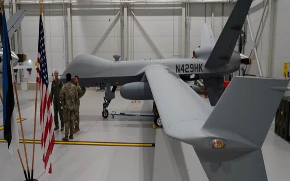 Un dron de vigilancia militar estadounidense MQ-9 se estrelló en el Mar Negro, después de ser interceptado por aviones de combate rusos, en el primer incidente de este tipo desde la invasión rusa de Ucrania hace más de un año.