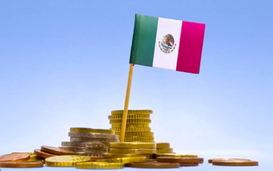 El presidente Andrés Manuel López Obrador aseguró que la economía mexicana está bien y que la quiebra de bancos en Estados Unidos no la ha afectado.