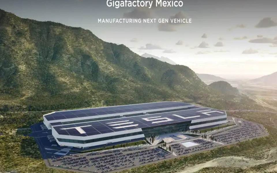 Con esta, serán seis las grandes fábricas que la compañía de movilidad eléctrica tiene repartidas por diferentes territorios del mundo, y si bien es pronto para conocer todos los detalles, tanto el mandatario del país como el CEO de Tesla, han revelado muchos datos importantes al respecto.