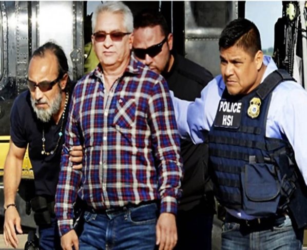Tomás Yarrington, ex gobernador mexicano fue condenado a nueve años de prisión por aceptar al menos 3,5 millones de dólares en sobornos ilegales y usarlos para comprar propiedades en Estados Unidos de manera fraudulenta.