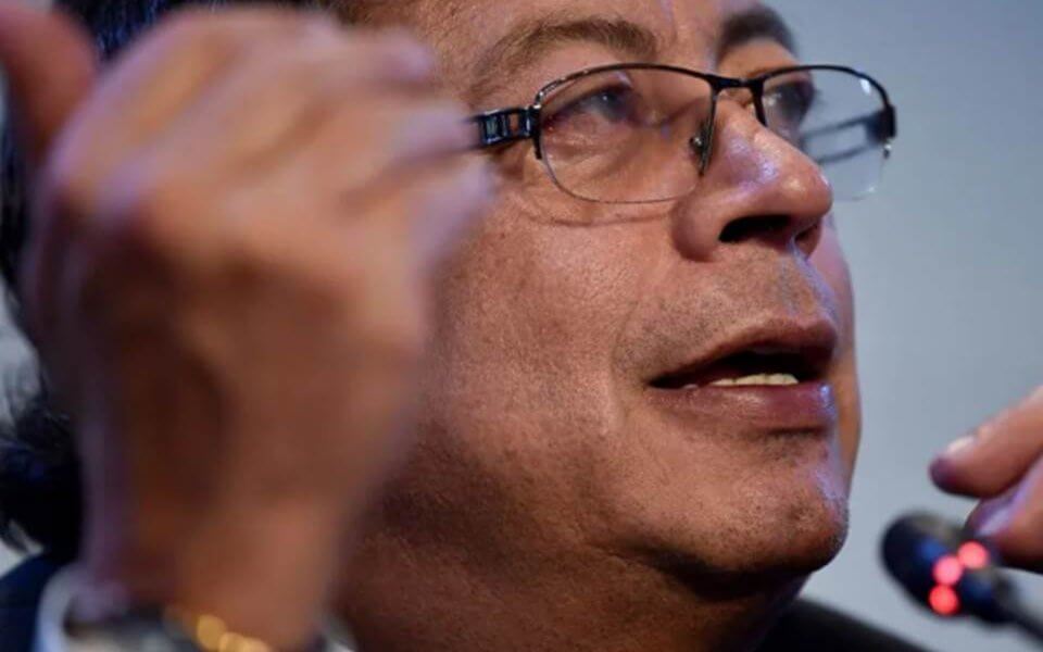 El presidente de la República Gustavo Petro reaccionó a los cánticos que se conocieron desde el Estadio Metropolitano de Barranquilla en el que se coreó “fuera Petro