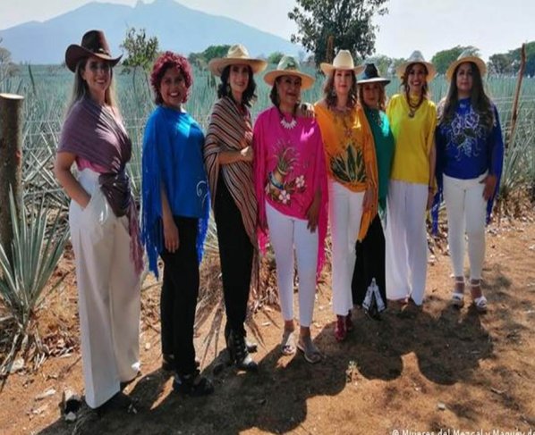 Reunidas en la Asociación de Mujeres del Mezcal y Maguey de México, las productoras del destilado dicen presente. “Somos la primera generación de mezcaleras visibles”, afirman.