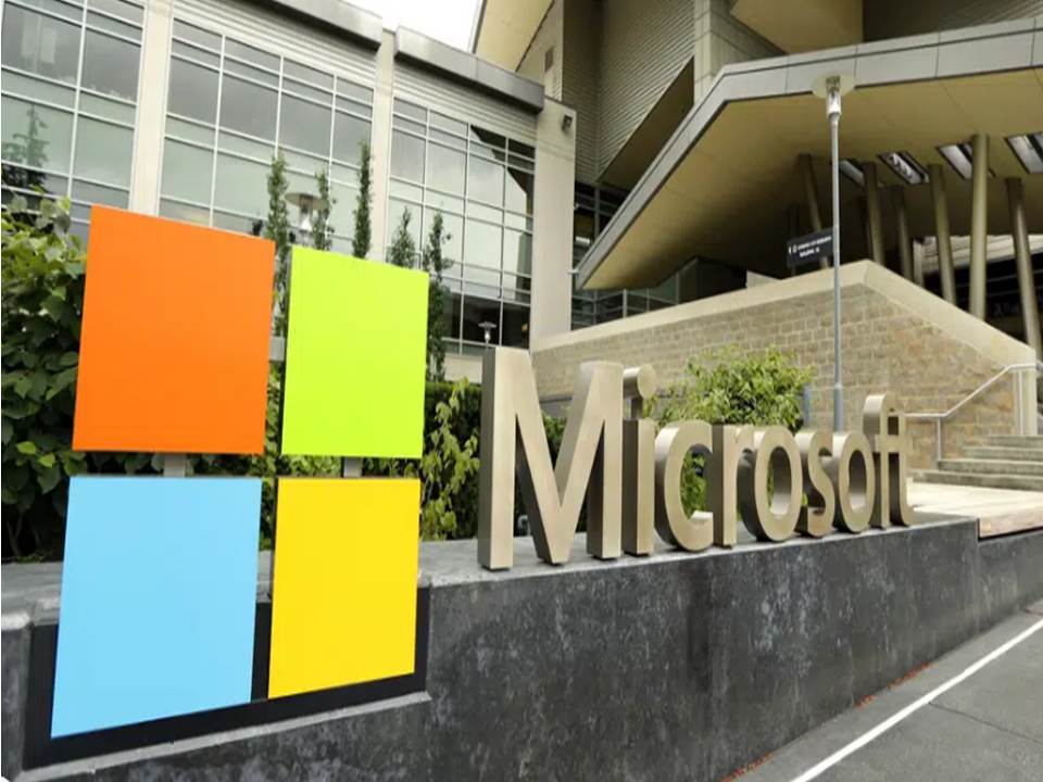Microsoft está infundiendo herramientas de inteligencia artificial en su paquete de software de oficina, incluidos los correos electrónicos de Word, Excel y Outlook.