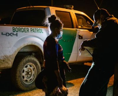 Un informe del Instituto Nacional de Salud Pública, la Universidad Nacional Autónoma de México (UNAM) y la Universidad Autónoma de la Ciudad de México afirma que un 29% de los migrantes son víctimas de violencia física, psicológica o sexual.