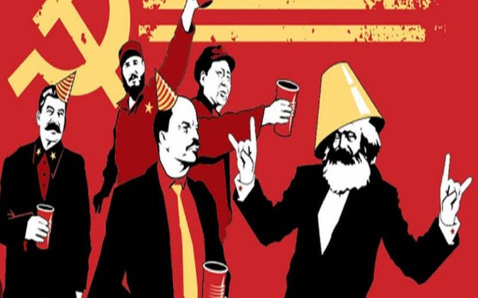 El discurso y la gesticulación socialista no nos confunde ya; no cubre el auténtico rostro del chavomadurismo, populista, militarista, ideologizado, autoritario, ineficaz y corrupto. Por eso es útil descubrirlo ante todos; son lo que son, fascistas y lo demás, incluida la capa con el antifaz socialista, no llega a disfrazarlos.