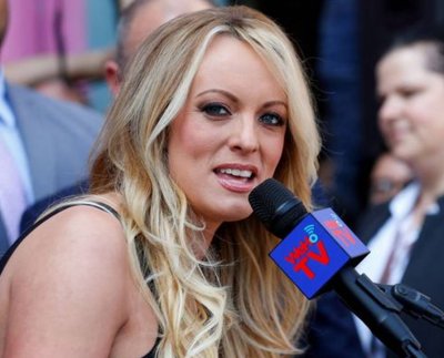 La actriz de Luisiana rompió su silencio en una entrevista para el programa 60 minutos emitido en 2018, en el que aseguró haber recibido amenazas para que no hablara de la relación que mantuvo con Donald Trump.