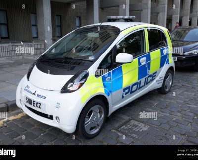 Uno de cada cinco vehículos nuevos vendidos en California en 2022 fue de emisiones cero. El año pasado, las autoridades fijaron ambiciosos objetivos para aumentar el número de vehículos eléctricos e híbridos enchufables (PHEV, por sus siglas en inglés) en las calles, con el fin de reducir los gases de efecto invernadero producidos por los motores de combustión.