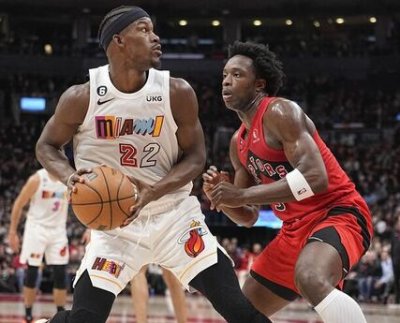 Agónico y lleno de idas y vueltas fue el doble final del Bucks-Heat, doble final porque el quinto partido de la serie se resolvió con prórroga y supuso la eliminación del mejor equipo de la temporada regular, Milwaukee a manos de otro que venía del play-in, Miami. No pasaba una eliminación así del octavo al primero desde 2012.