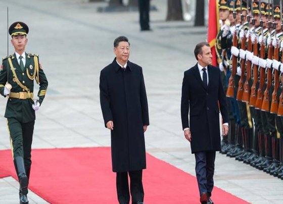 Los jefes de Estado se reunieron en Pekín para hablar sobre la guerra en Ucrania y las relaciones entre ambos países. Xi Jinping recibirá también a la presidenta de la Comisión Europea, Ursula von der Leyen.