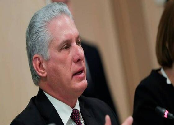 Sin margen para la sorpresa, la Asamblea Nacional del Poder Popular (ANPP) designó a Miguel Díaz-Canel como presidente de Cuba por un segundo y último período gracias al respaldo del 97,66 por ciento de los votos de los diputados. Esta misma jornada el parlamento cubano se constituyó tras las últimas "elecciones”.