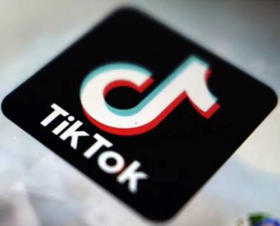 “Hacemos grandes inversiones para mantener a los menores de 13 años fuera de la plataforma y nuestro equipo de seguridad de 40.000 empleados trabaja las 24 horas para garantizar la seguridad de la plataforma para nuestra comunidad”, dijo TikTok en un comunicado. “Seguimos revisando la decisión y estudiando los próximos pasos”.