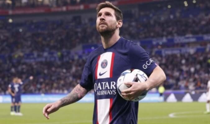 Messi tiene con el PSG en dos temporadas un total de 66 partidos disputados, con 29 goles y 32 asistencias.